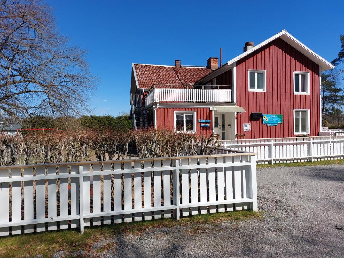 Flora Dekor Gaestgard, Lenagarden Alingsås Exterior foto